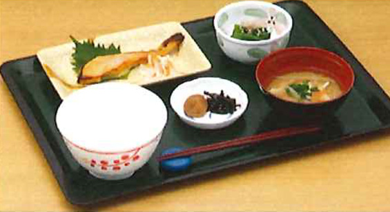 朝食